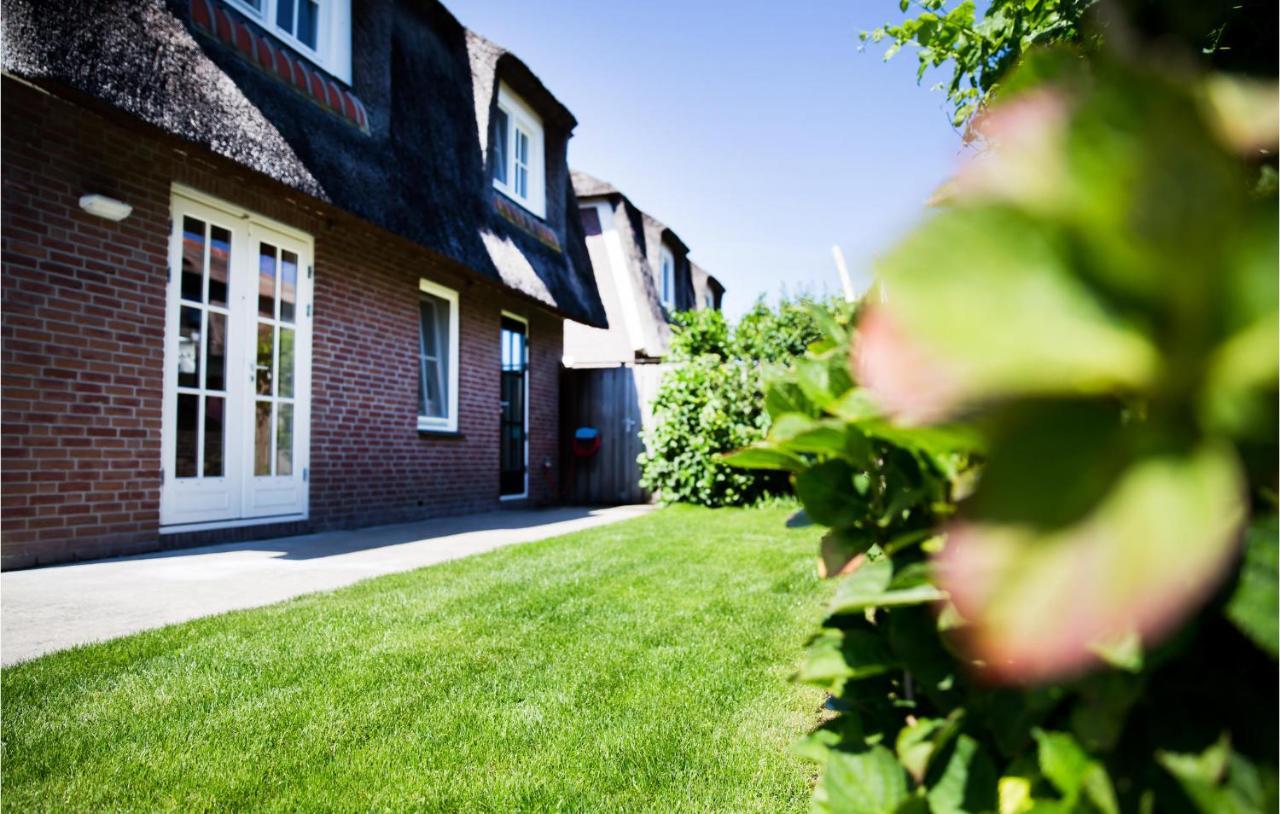 3 Bedroom Stunning Home In Breukelen Exterior photo